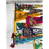Image 2 : Nice Lot Of 11 Vintage Souvenir Pennants