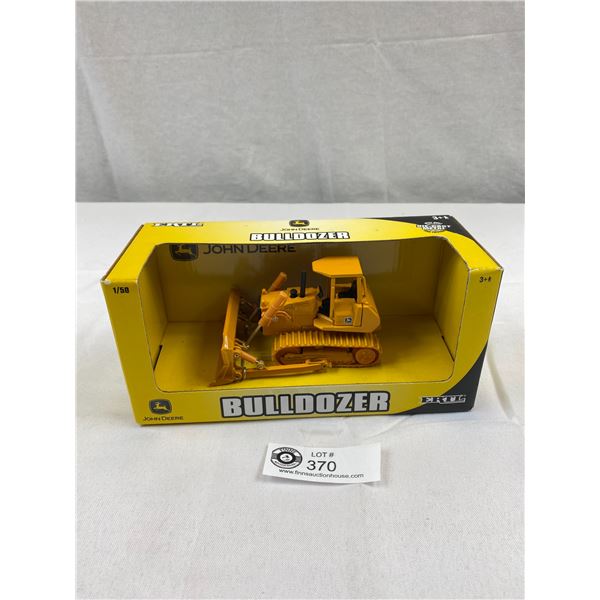 Ertl John Deere Bulldozer 1/50 Scale Die Cast Still In Original Box