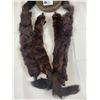 Image 2 : Vintage Mink Hat Plus 4 Mink Furs