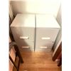 Image 1 : 2 filing cabinets