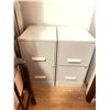 Image 2 : 2 filing cabinets