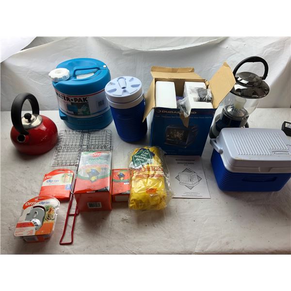 Camping accessories lot