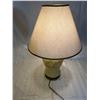Image 1 : Lamp