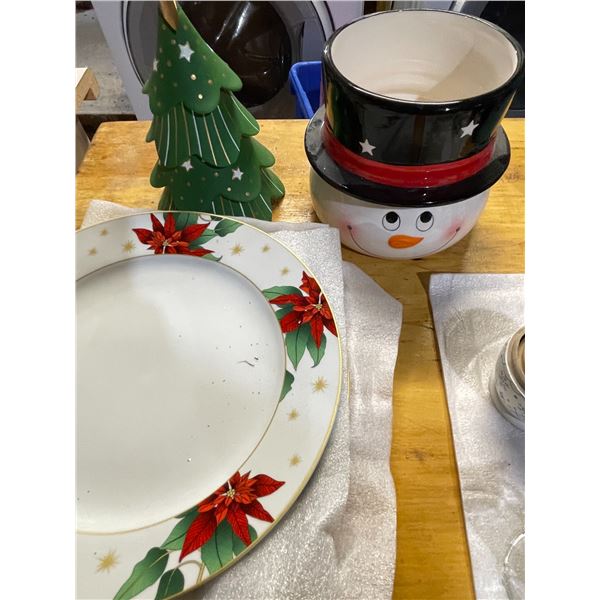 Snowman Christmas décor