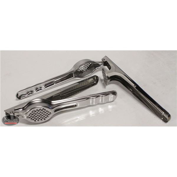 2 NEW JOHNSON ROSE 7" S/S GARLIC PRESSES