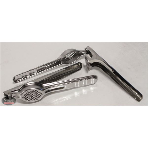 2 NEW JOHNSON ROSE 7" S/S GARLIC PRESSES