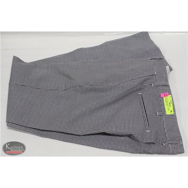 1 NEW PAIR OF CHEF / COOK'S CHECKERED PANTS