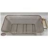 Image 1 : WELLBUILT KITCHEN CARE 15" X 9" X 3" HD WIRE CRUMB