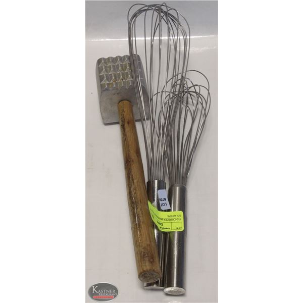 TENDERIZER HAMMER W/ 12" & 16" S/S WHIPS