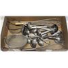 Image 1 : FLAT W/ ASSORTED STAINLESS STEEL KITCHEN UTENSILS
