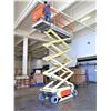 Image 1 : JLG 2646ES Scissor Lift (Runs, Drives, Lifts - See Video) (Upper Control Needs Repair)