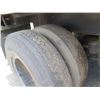Image 25 : 40-Foot Container on Chassis (#4401184) with Interior Pallet Rollers & Winch