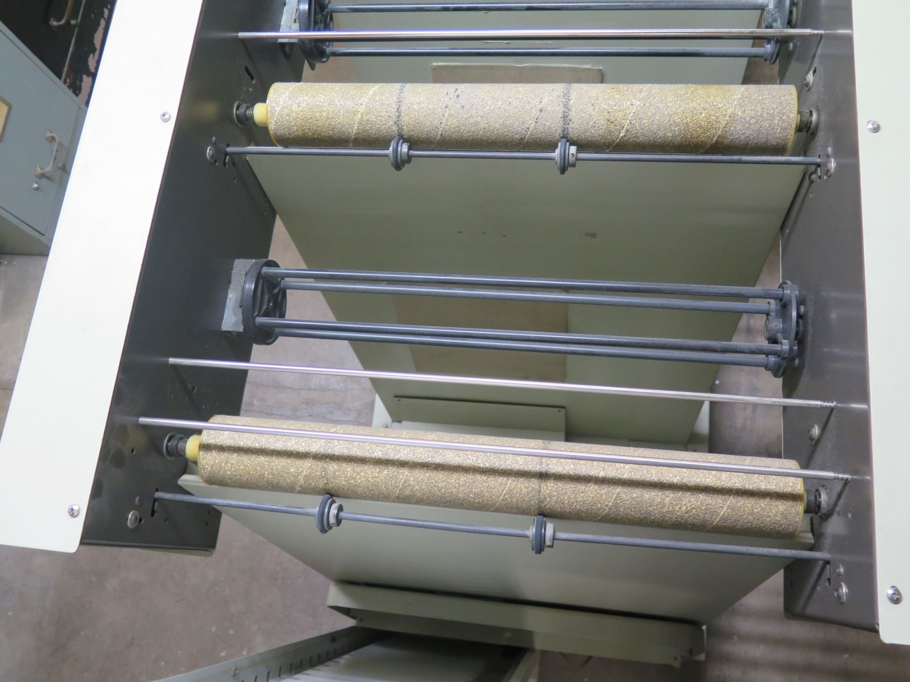 Standard Register 1900 MICR Check Decolator Machine