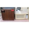 Image 1 : Welbilt Mini Refrigerator W-185 & Direct Access Microwave Oven