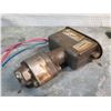 Image 8 : Qty 3 Boxes Killark Covers GECLBT-3, Hubbell Wiring Device, Dwyer Transducer 2213-0
