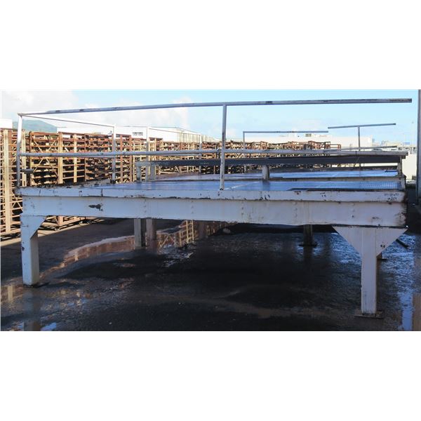 Portable Loading Dock w/ Side Railing & Diamond Plate Deck 189