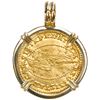 Image 2 : Venice (Italian States), gold zecchino, Lorenzo Priuli (1556-59), mounted St. Mark-side out in 18K g