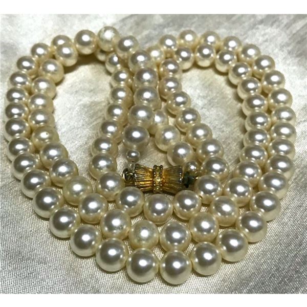 Vintage Mid-Century Faux Pearls 30" Costume Opera Necklace