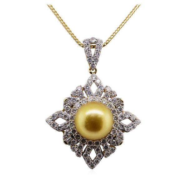 Pearl and Diamond Pendant With Chain - 18KT Yellow Gold