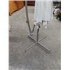 Image 2 : 10' Deck Umbrella - Self Standing