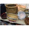 Image 3 : Baskets, Woven One, & Metal - Various Sizes