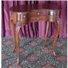 Image 1 : FRENCH VICTORIAN ACCENT NIGHTSTAND END TABLE #1565464