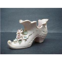 PRETTY PORCELAIN DECORATIVE SHOE #1573081