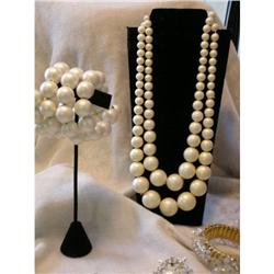 Vintage White Wrap Bracelet  Necklace set #1585627