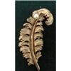 Image 1 : BOUCHER LARGE BROOCH - GOLD FEATHER #1596095