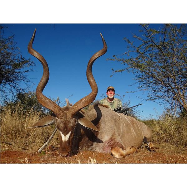 South Africa 7-Day Hunt for Four Hunters