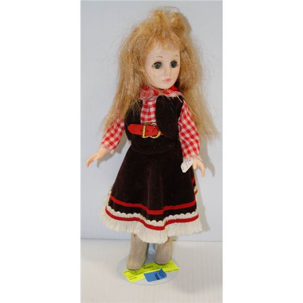 1976 EFFANBEE COWGIRL DOLL.  #5706