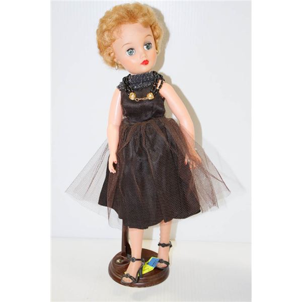 1958 "MISS REVLON" DOLL #1205