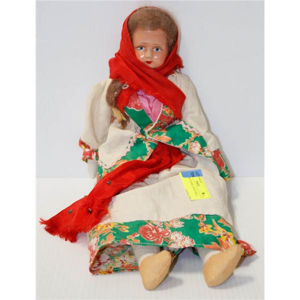 UNMARKED FABRIC GYPSY DOLL.  #5102