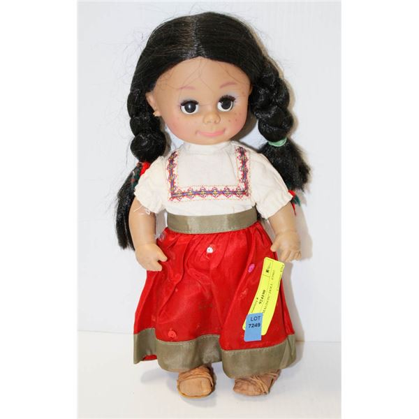 "MADAM MAGNON" DOLL.  #3902