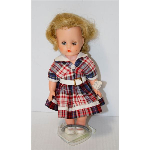 1958  HORSEMAN PRETTY POSE DOLL.  #5802