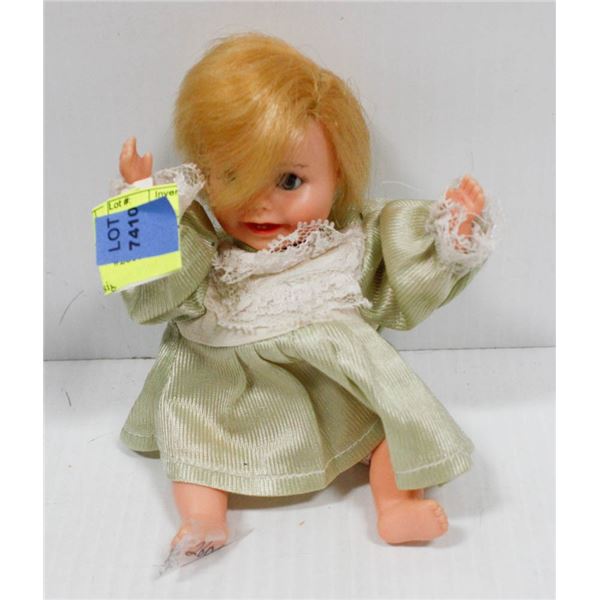 1964 DOLL, "SUSY CUTE DELUXE".  #2606