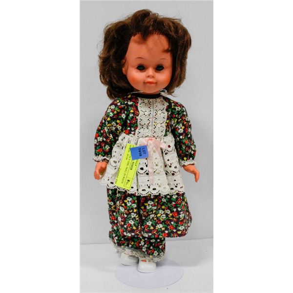 FURGA ITALY GIRL DOLL IN WHITE APRON.  #5109