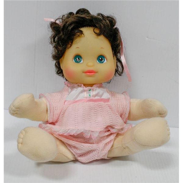 1985 MATTEL DOLL WITH RUBBER HEAD, FELT BODY. #5611