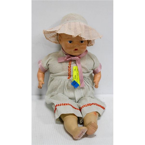 1940'S DOLL, "BETTY BOWS".  #2302