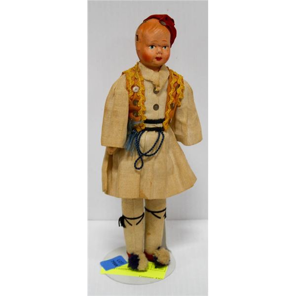 POLISH CLOTH DOLL.  #406