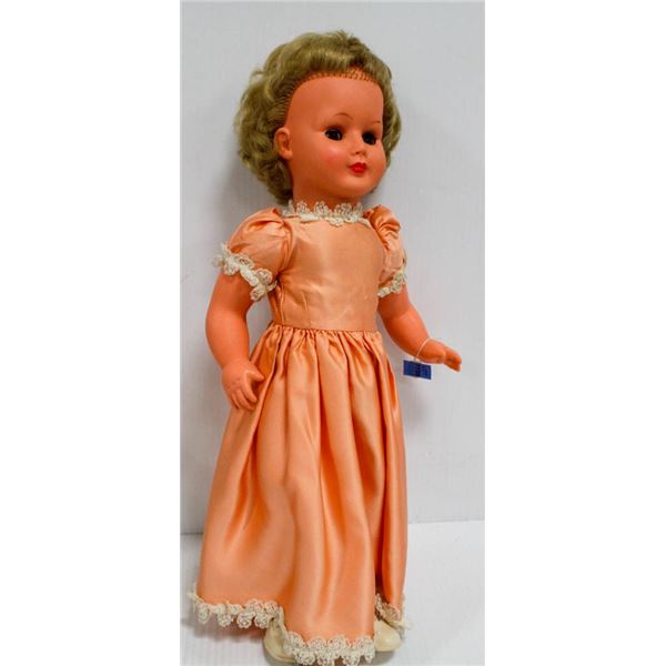MAAR SOHN DOLL IN PEACH DRESS