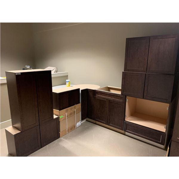 Lot of 8 pieces Salem Cappuccino Matching Cabinetry includes corner, 1 base 30W, oven cabinet with d