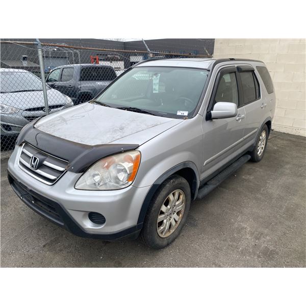 2006 HONDA CR-V, 4DR SW, GREY, VIN # JHLRD78916C806639