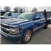 Image 1 : 2017 CHEVROLET SILVERADO, 4DR FLAT DECK TRUCK, BLUE, VIN # 3GCPCNEH5HG453586
