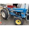 Image 2 : FORD 2000 SERIES 2 WHEEL DRIVE DIESEL TRACTOR (CLUTCH STICKS)