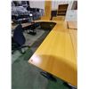 Image 2 : CEDAR COLOURED 4 PIECE EXECUTIVE PEDESTAL DESK