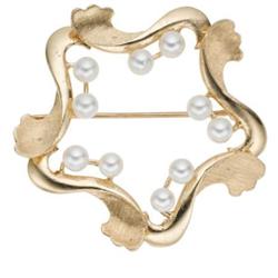 Cultured Pearl, Gold Brooch