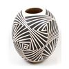 Image 1 : Mata Ortiz Pottery Jar by Eduardo Lopez