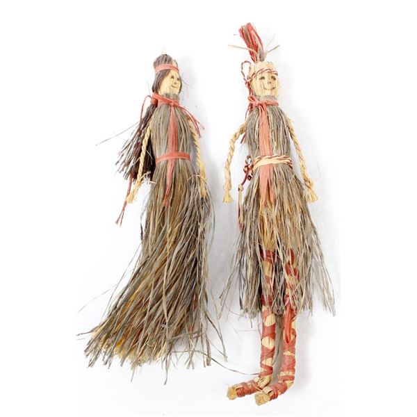 2 Native American Cherokee Buffalo Grass Dolls