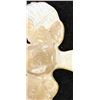 Image 2 : Zuni Mother of Pearl Bird Fetish Pendant, Laahty
